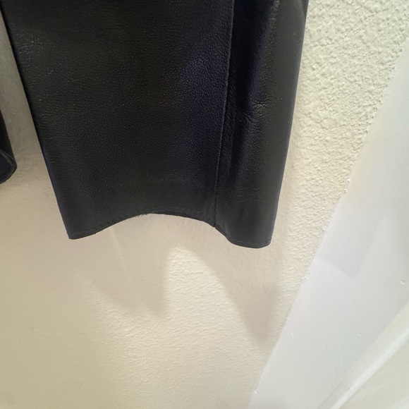 Express Dark Leather Jacket - Picture 9 of 10